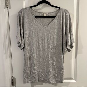 Zenana Outfitters Light Heathered Grey V-Neck Short Sleeve Shirt